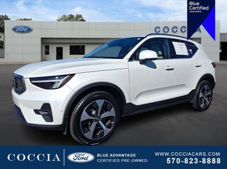 Used 2023 Volvo XC40 B5 Plus w/ Protection Package Premier AWD/4WD video 1