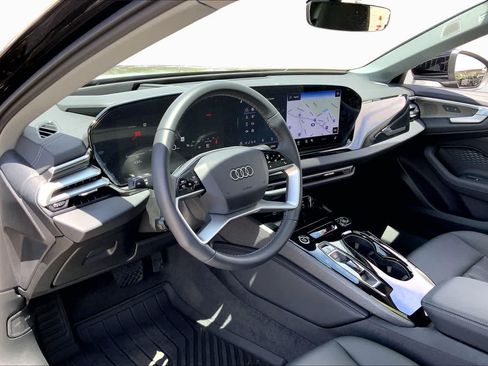Used 2025 Audi A5 2.0T Premium Plus w/ Premium Plus AWD/4WD image 18