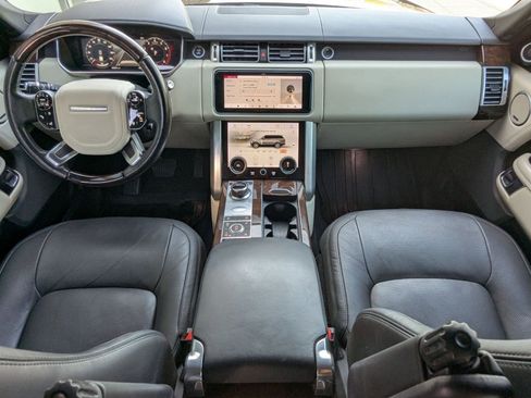 Used 2019 Land Rover Range Rover Long Wheelbase Supercharged image 21