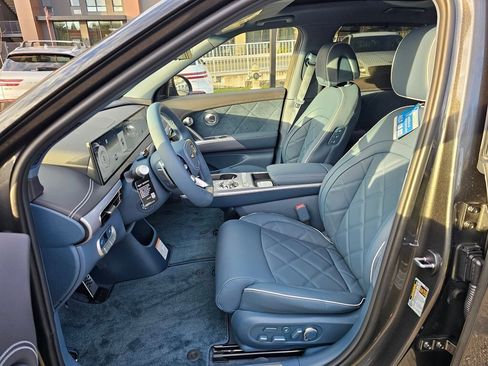 New 2026 Genesis GV60 Performance image 21