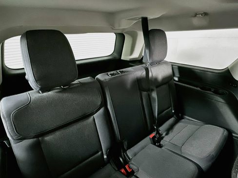 Used 2025 Ford Expedition Max Active RWD image 27