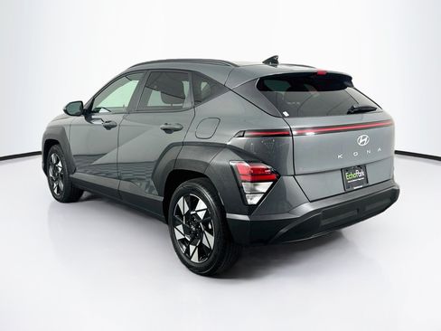 Used 2025 Hyundai Kona SEL FWD image 5