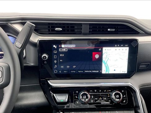 New 2026 GMC Sierra 2500 Denali w/ Denali Reserve Package image 7