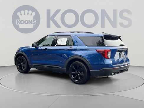 Used 2023 Ford Explorer ST-Line w/ Class IV Trailer Tow Package RWD image 8