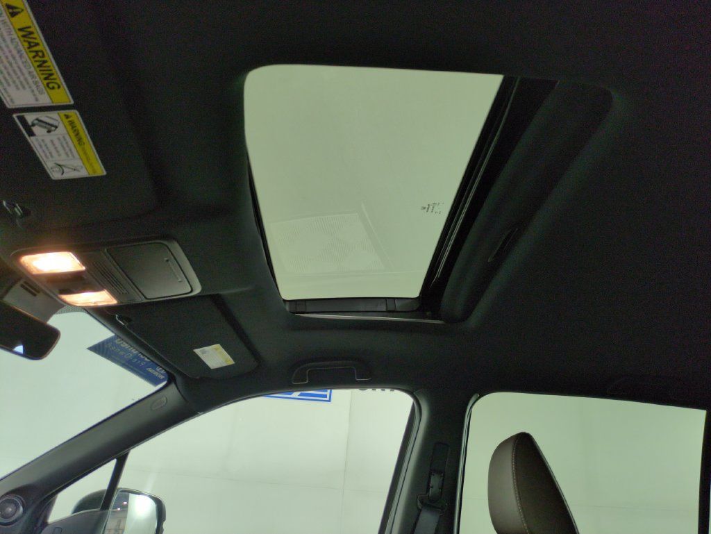 Certified 2025 Honda Passport EX-L image 27
