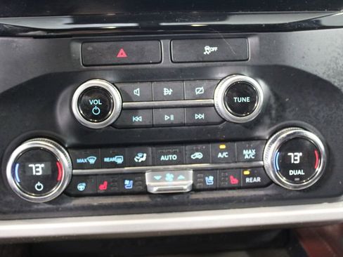 Used 2022 Ford Expedition Max Limited image 48