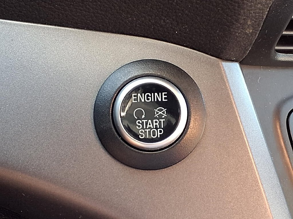Used 2019 Ford Escape SEL FWD image 22