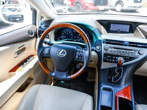 Used 2010 Lexus RX 350 2WD image 17