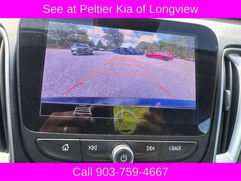 Used 2024 Chevrolet Malibu LT FWD image 19