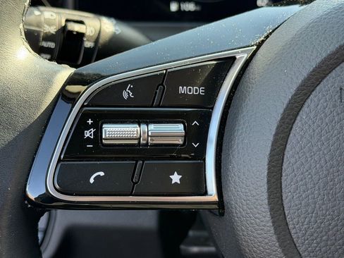 Used 2024 Kia Seltos S image 14