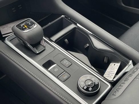 New 2026 Nissan Pathfinder SV AWD/4WD image 28