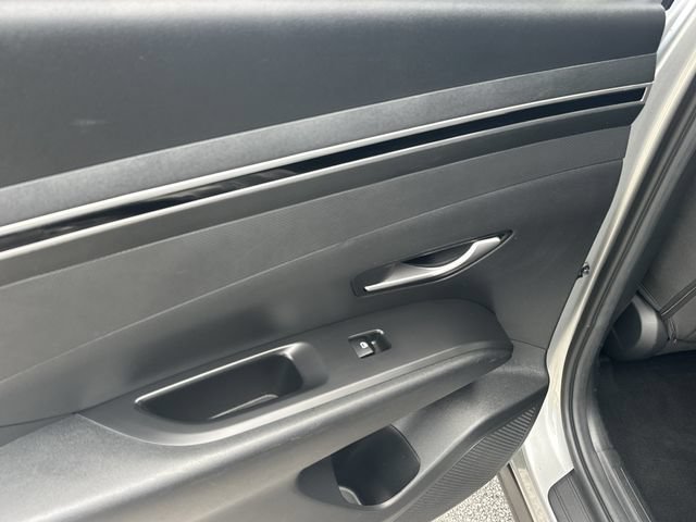 Certified 2024 Hyundai Tucson SEL FWD image 12