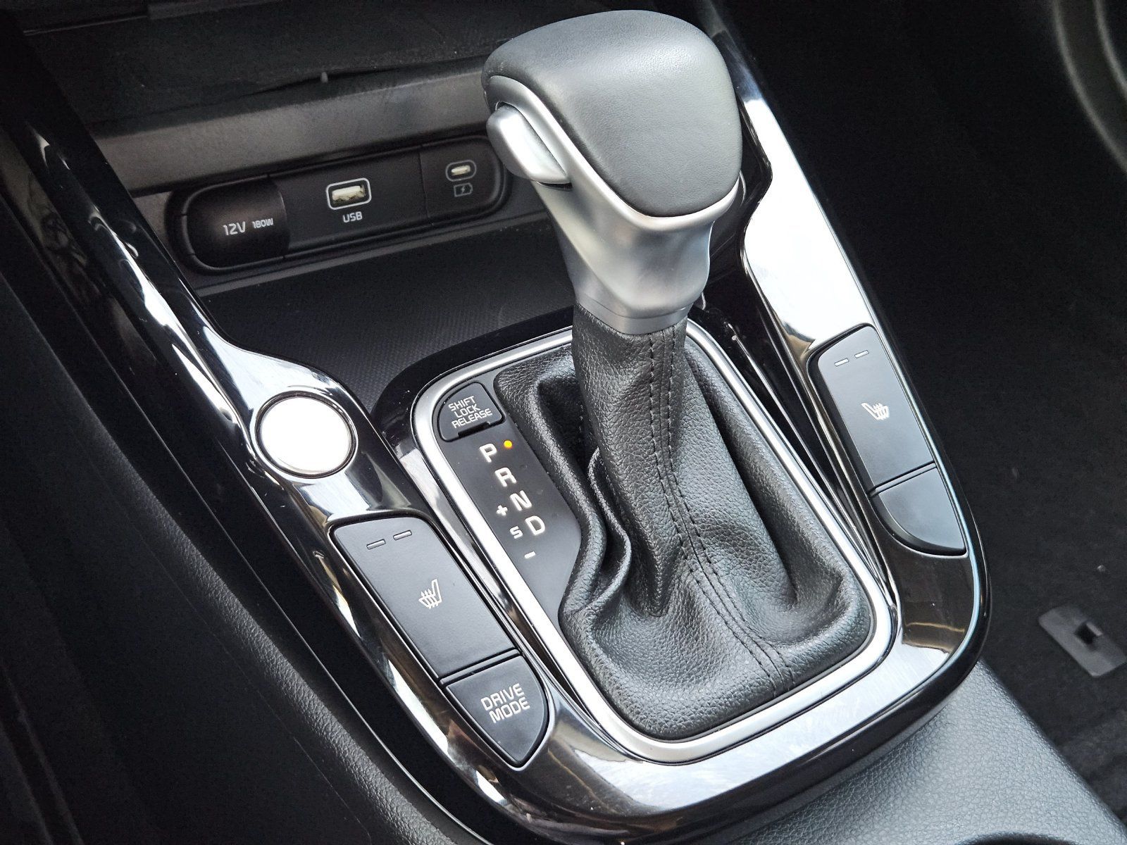 Used 2025 Kia Soul EX FWD image 23