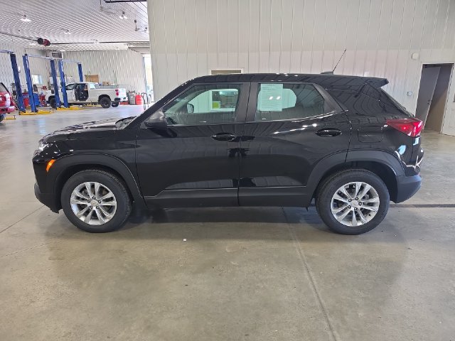 Used 2023 Chevrolet TrailBlazer LS FWD image 5