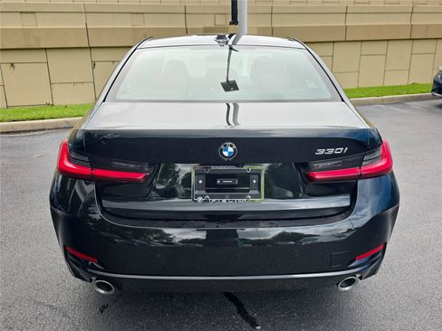 Used 2025 BMW 330i Sedan RWD image 3