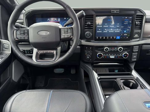 Used 2026 Ford F450 Platinum image 15