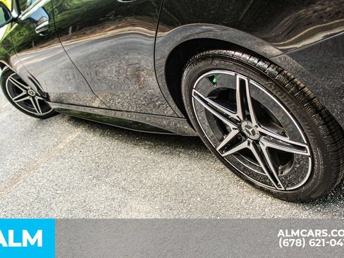 Used 2025 Mercedes-Benz C 300 Sedan w/ AMG Line w/ Night Package image 15