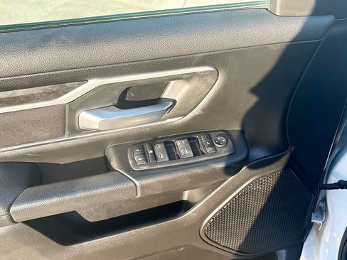 Used 2023 RAM 1500 Big Horn RWD image 17