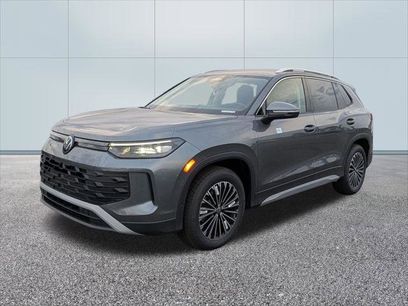 New 2025 Volkswagen Tiguan S