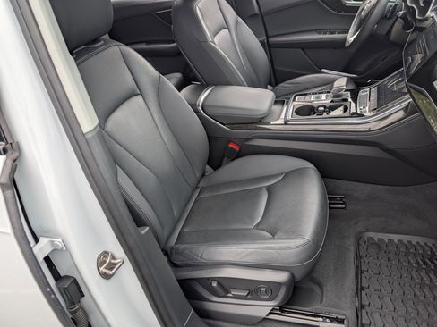 Used 2023 Audi Q7 3.0T Premium Plus w/ Premium Plus Package image 21