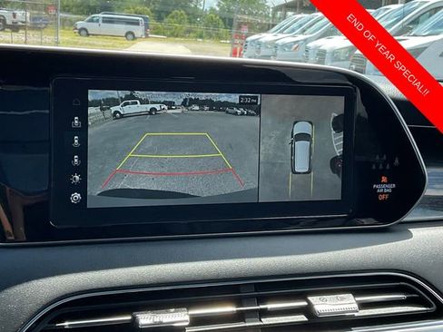 Used 2022 Hyundai Palisade Calligraphy w/ Winter Package image 21