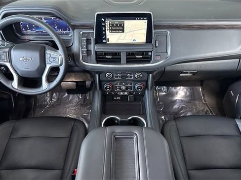 Used 2024 Chevrolet Tahoe Z71 w/ Z71 Off-Road Package image 15