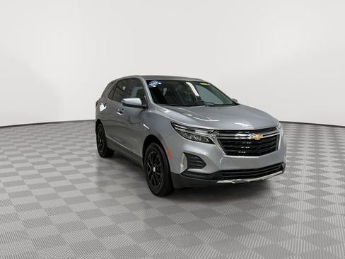 Certified 2024 Chevrolet Equinox LT image 2