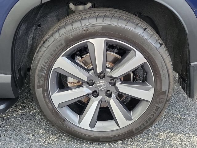 Used 2024 Honda Pilot Touring image 7