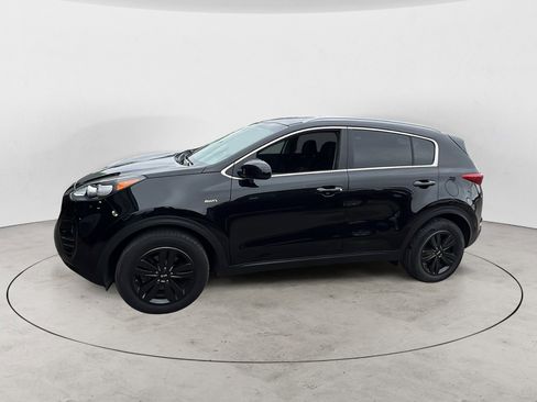 Used 2019 Kia Sportage LX w/ LX Popular Package AWD/4WD image 3
