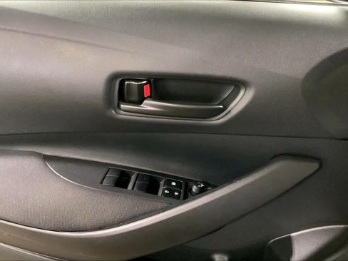 Used 2024 Toyota Corolla LE FWD image 34