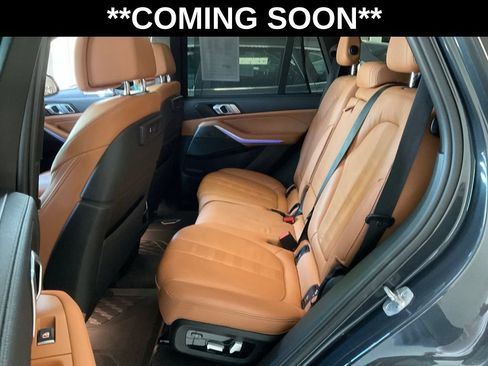 Used 2022 BMW X5 xDrive40i w/ Luxury Seating Package AWD/4WD image 22
