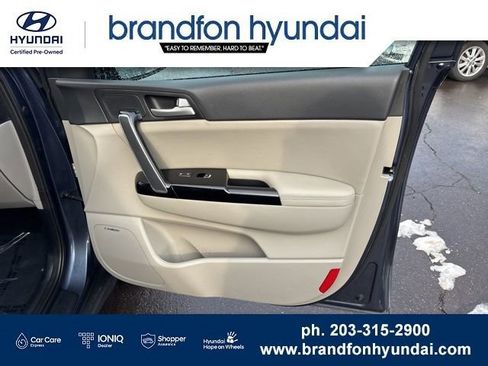 Used 2022 Kia Sportage EX w/ EX Technology Package AWD/4WD image 8