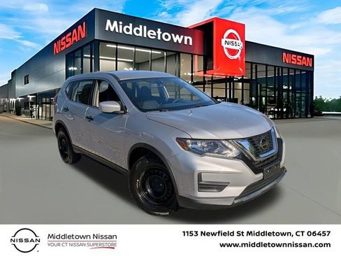 Used 2018 Nissan Rogue S AWD/4WD image 1
