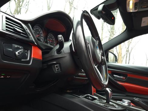 Used 2017 BMW M3 image 31