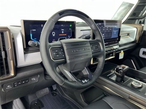 Used 2024 GMC Hummer EV 2X w/ Extreme Off-Road Package image 36