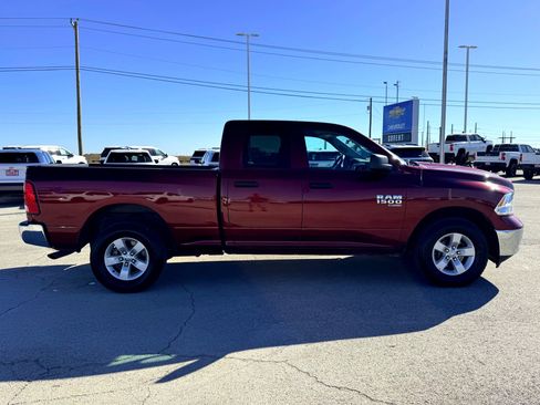 Used 2024 RAM 1500 Classic SLT image 5