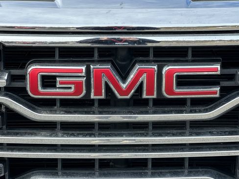 Used 2025 GMC Sierra 1500 SLT image 43