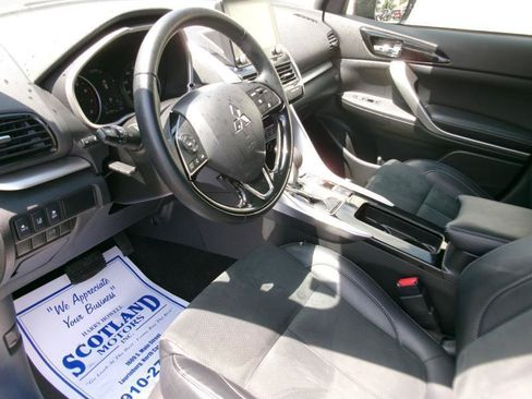 Used 2025 Mitsubishi Eclipse Cross SE AWD/4WD image 12