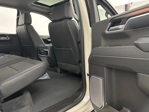 New 2026 GMC Sierra 1500 Denali AWD/4WD image 39
