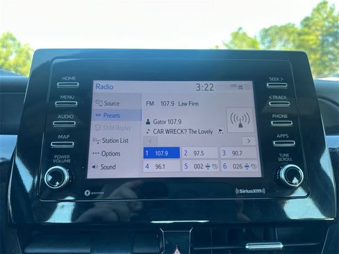 Used 2023 Toyota Camry SE image 20