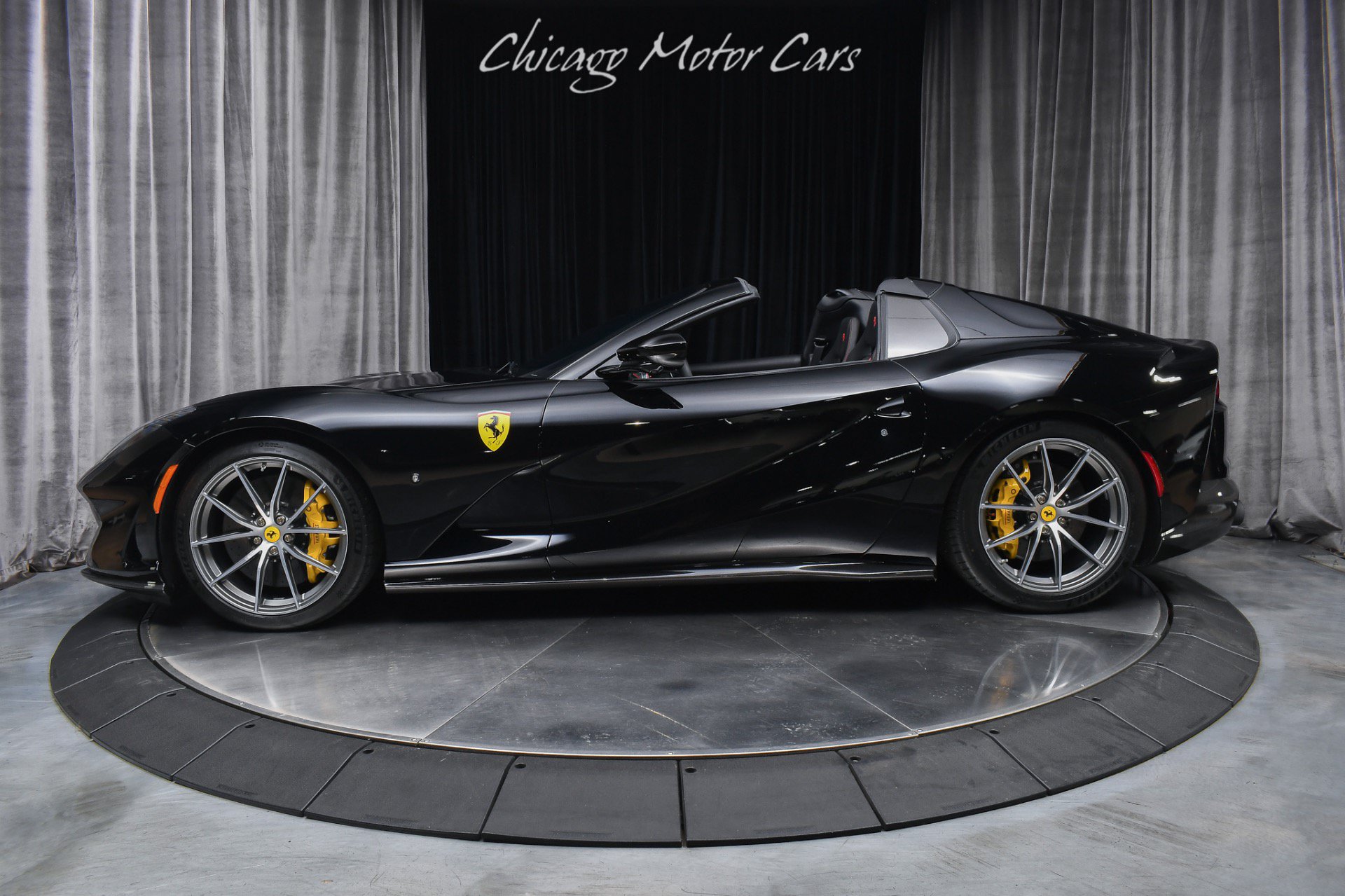 Used 2023 Ferrari 812 GTS RWD image 1
