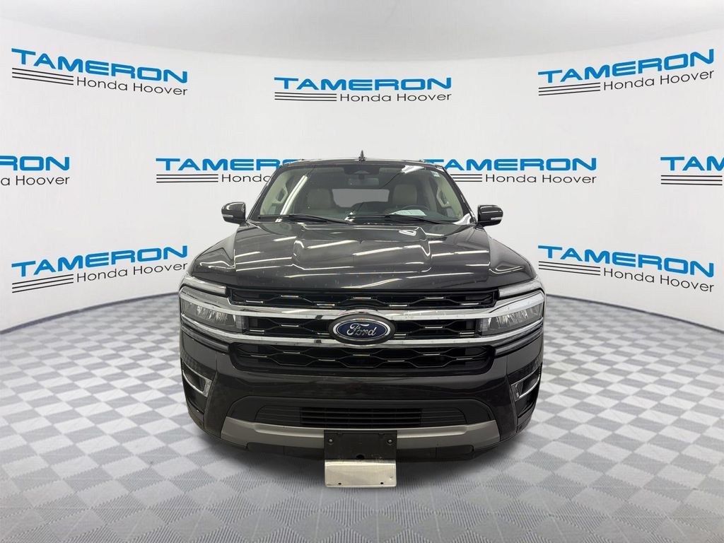 Used 2024 Ford Expedition Max Limited RWD image 8