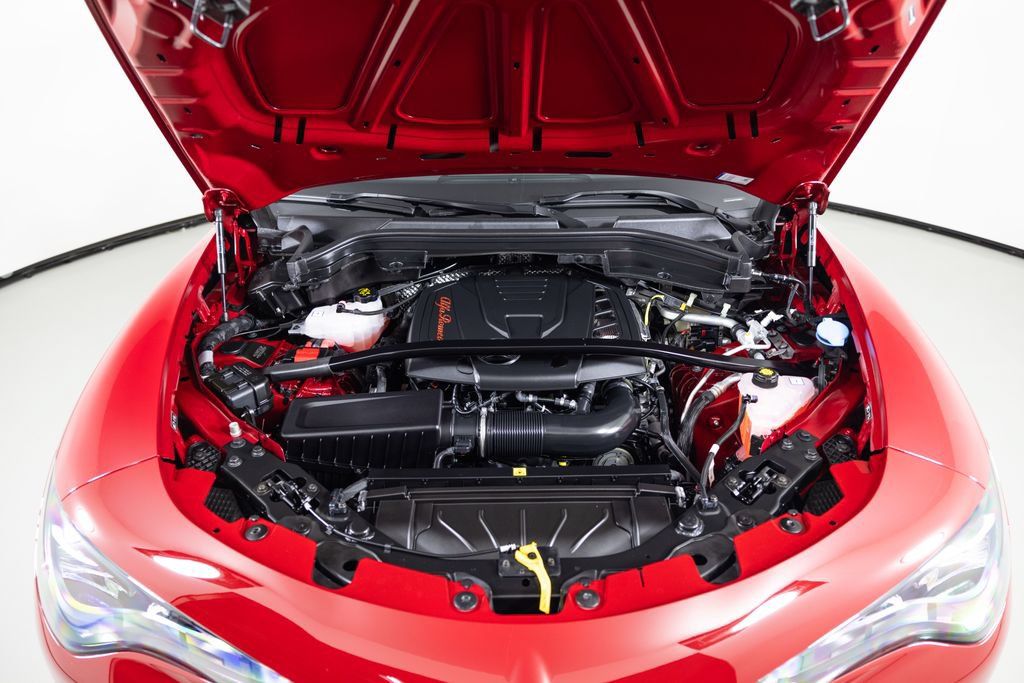 New 2026 Alfa Romeo Stelvio Sprint AWD/4WD image 8