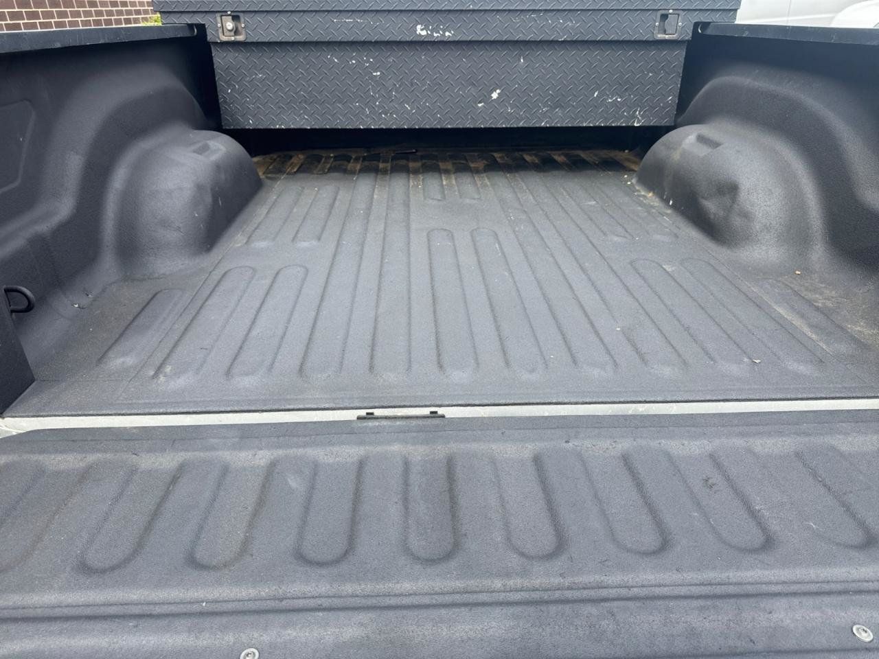Used 2017 RAM 1500 Express AWD/4WD image 25