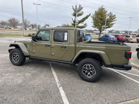 New 2026 Jeep Gladiator Rubicon AWD/4WD image 21