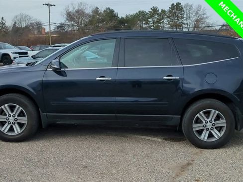 Used 2015 Chevrolet Traverse LT image 5
