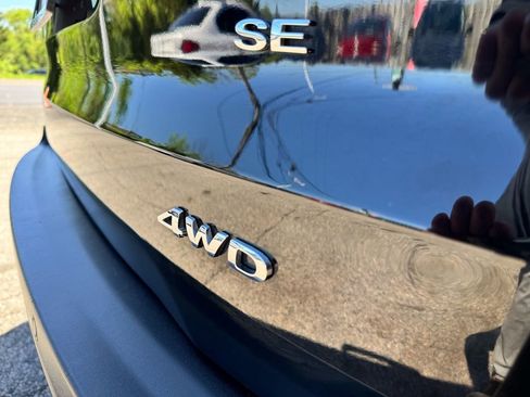 Used 2019 Ford EcoSport SE image 36