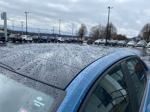 Used 2025 Volkswagen Jetta GLI Autobahn image 10