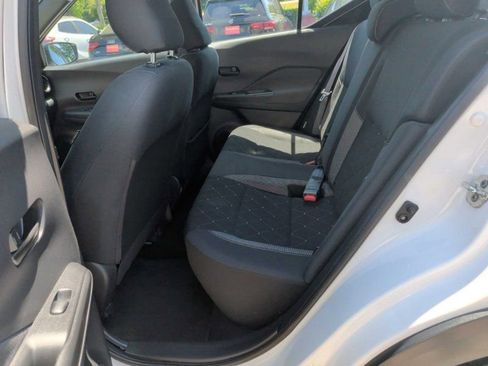 Used 2020 Nissan Kicks S FWD image 12