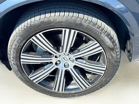 Used 2023 Volvo XC90 B6 Ultimate w/ Protection Package Premier AWD/4WD image 39